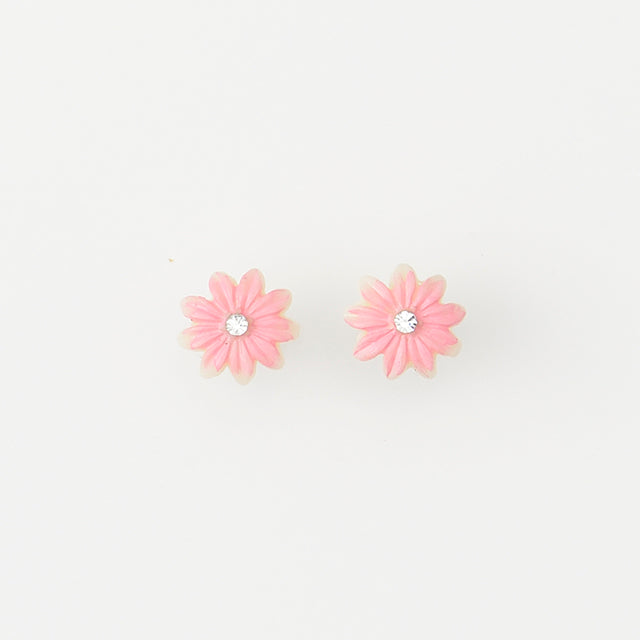 デイジー ピアス