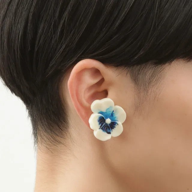 パンジーのイヤリング