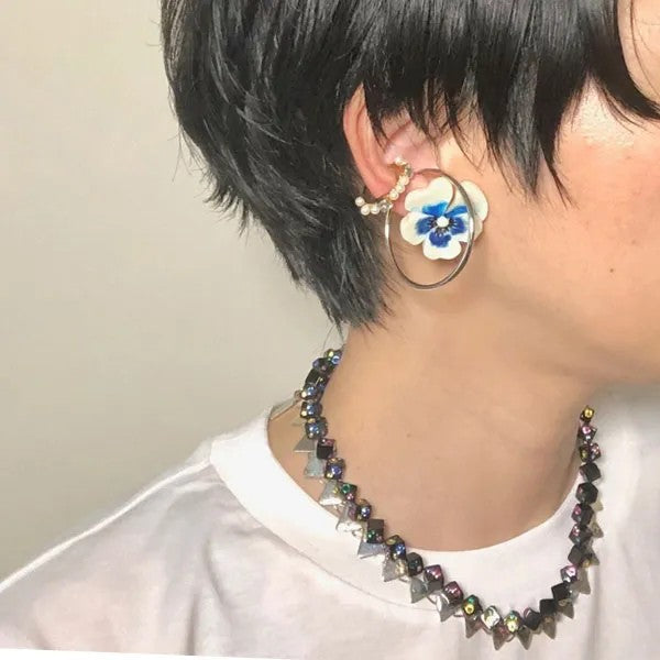 パンジーのイヤリング