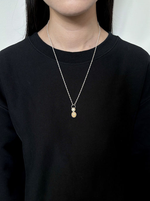 10月誕生石オパールのシルバーネックレス