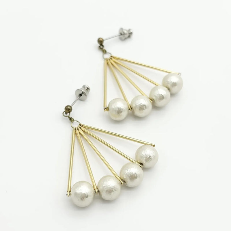 扇モチーフ プティパール・ピアス PRN211312