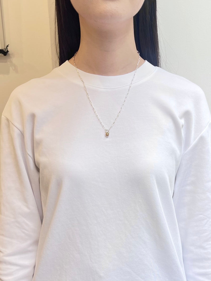 10月誕生石オパールのシルバーネックレス