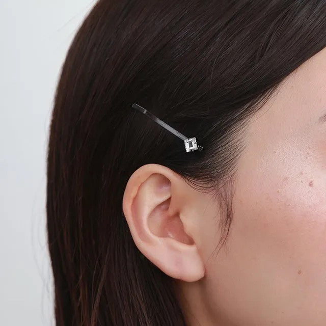 ヘアピン