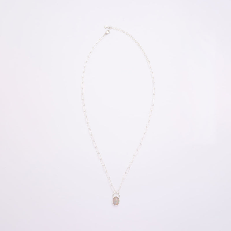 10月誕生石オパールのシルバーネックレス