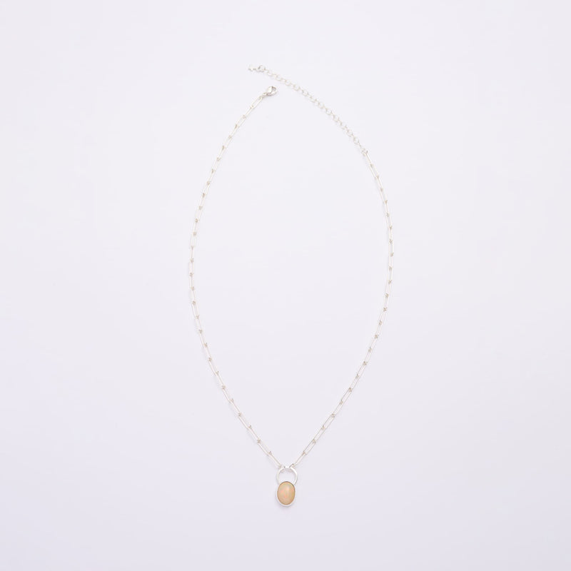 10月誕生石オパールのシルバーネックレス