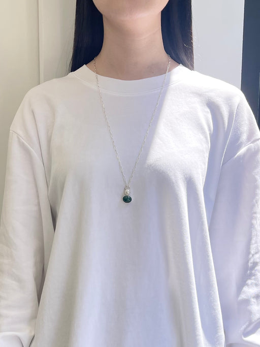 5月誕生石エメラルドのシルバーネックレス