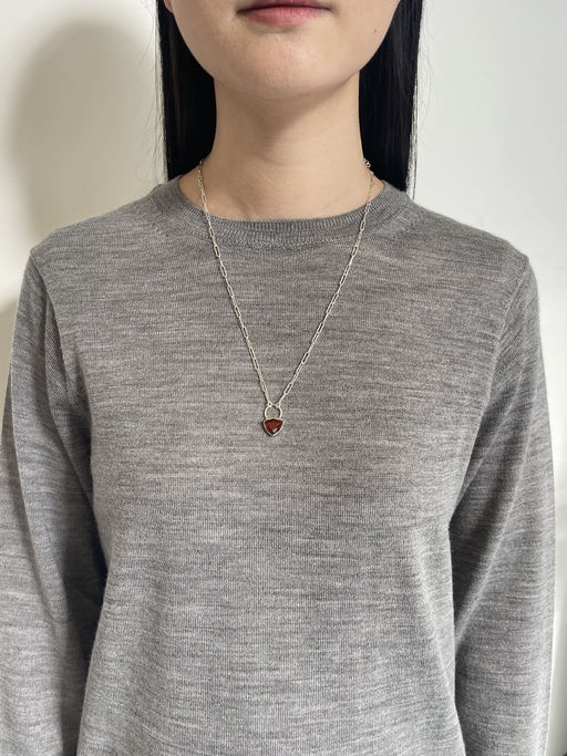 1月誕生石ガーネットのシルバーネックレス