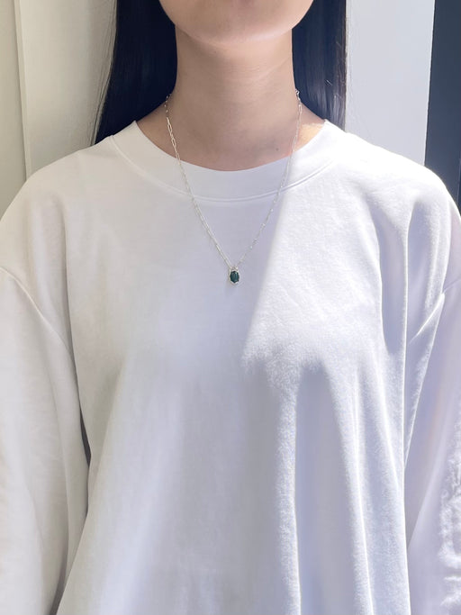 5月誕生石エメラルドのシルバーネックレス