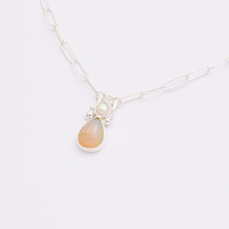 10月誕生石オパールのシルバーネックレス