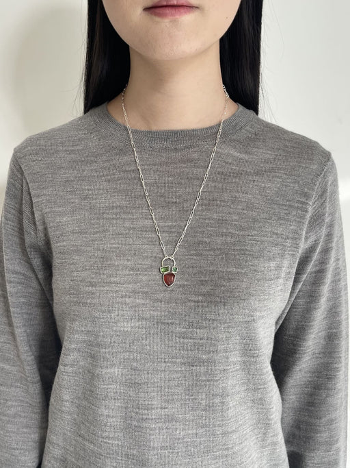 1月誕生石ガーネットのシルバーネックレス