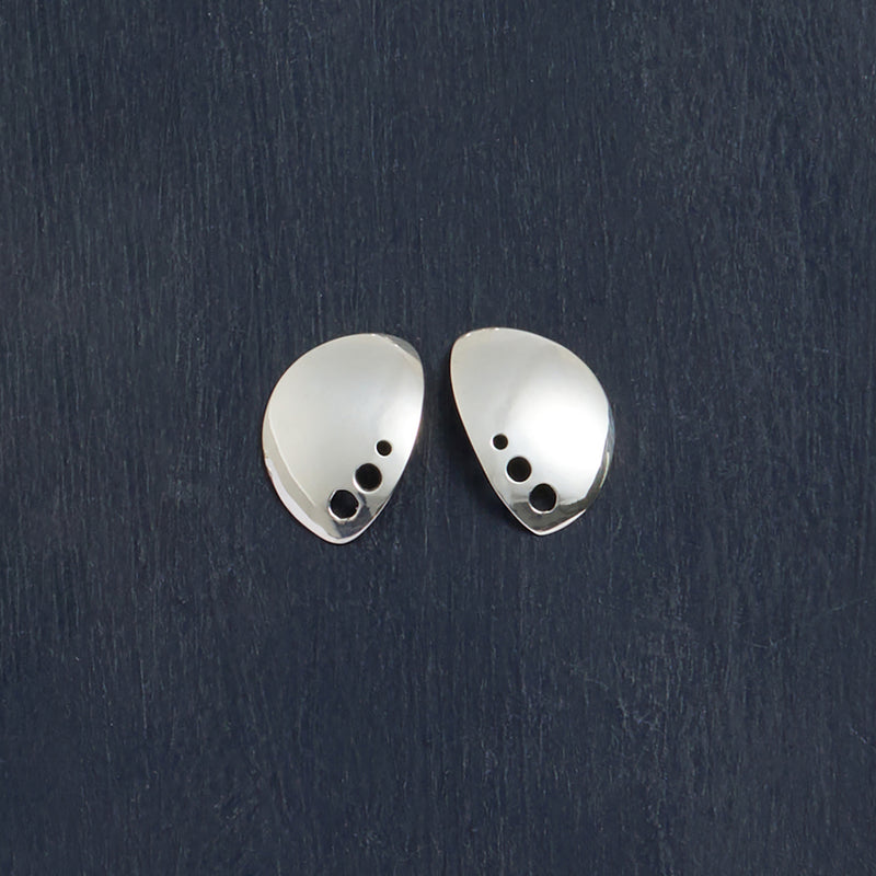 シルバーピアス