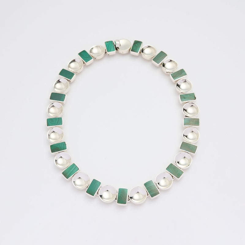 メキシコのシルバーネックレス