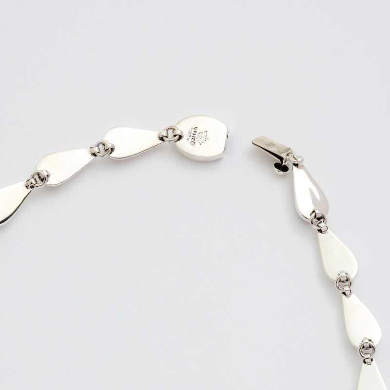 メキシコのシルバーネックレス