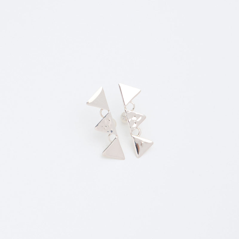 メソ・シルバーのピアス