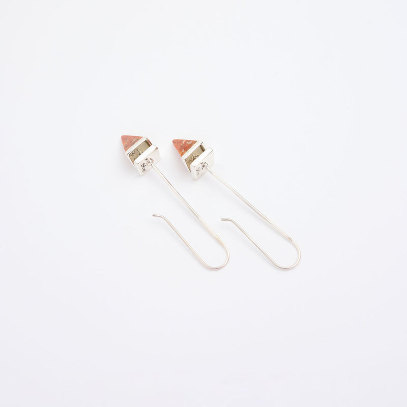 色石のピアス
