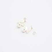 色石のピアス