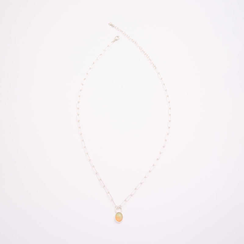 10月誕生石オパールのシルバーネックレス
