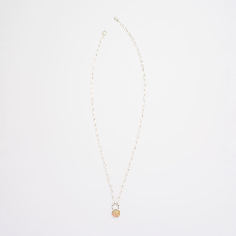 10月誕生石オパールのシルバーネックレス