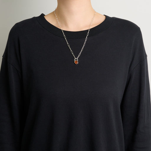 1月誕生石ガーネットのシルバーネックレス