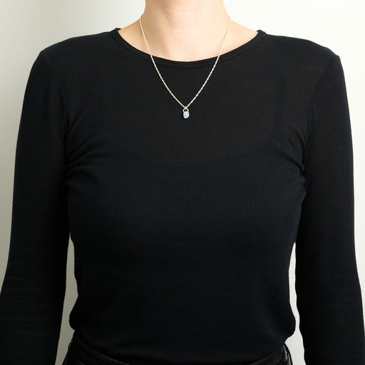 10月誕生石オパールのシルバーネックレス