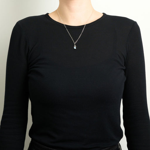 10月誕生石オパールのシルバーネックレス