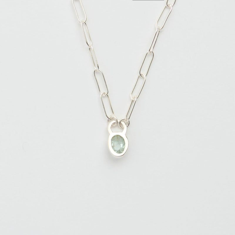3月誕生石アクアマリンのシルバーネックレス