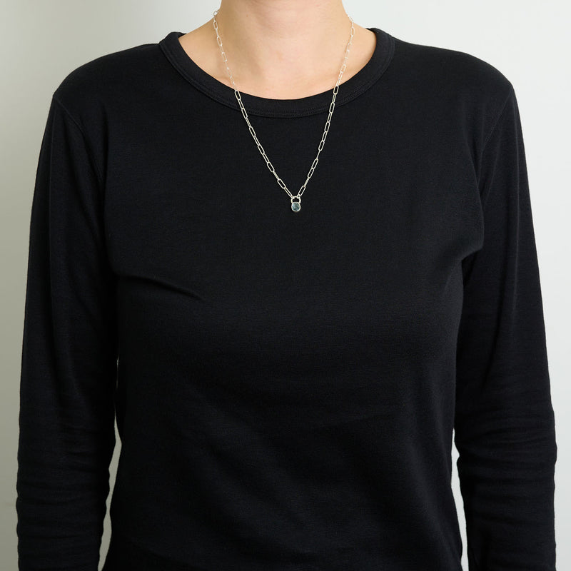 3月誕生石アクアマリンのシルバーネックレス