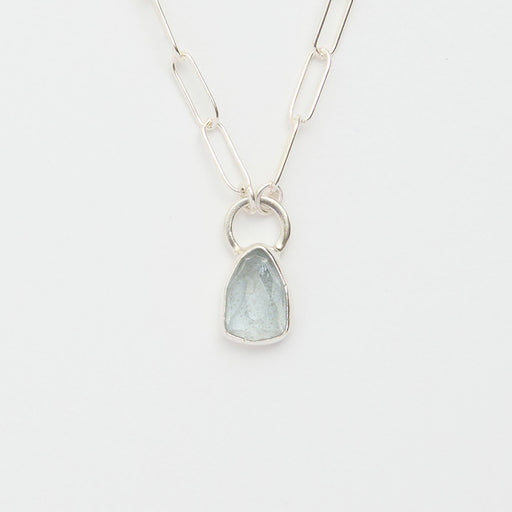 3月誕生石アクアマリンのシルバーネックレス