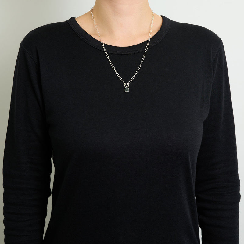 3月誕生石アクアマリンのシルバーネックレス