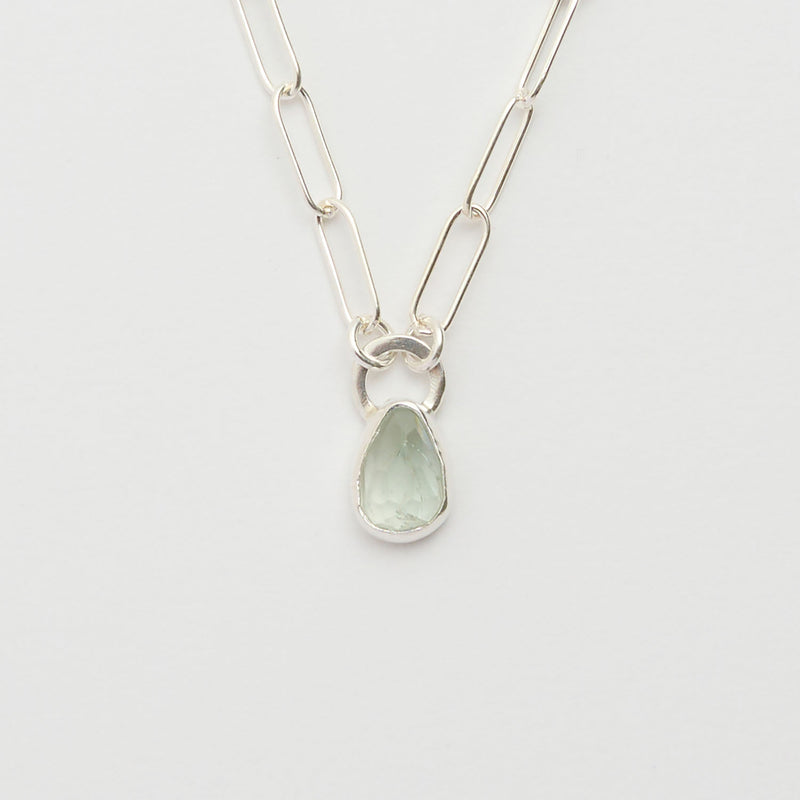 3月誕生石アクアマリンのシルバーネックレス