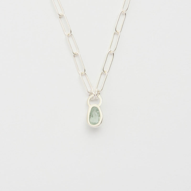 3月誕生石アクアマリンのシルバーネックレス