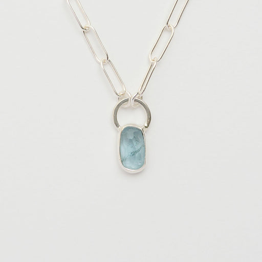 3月誕生石アクアマリンのシルバーネックレス