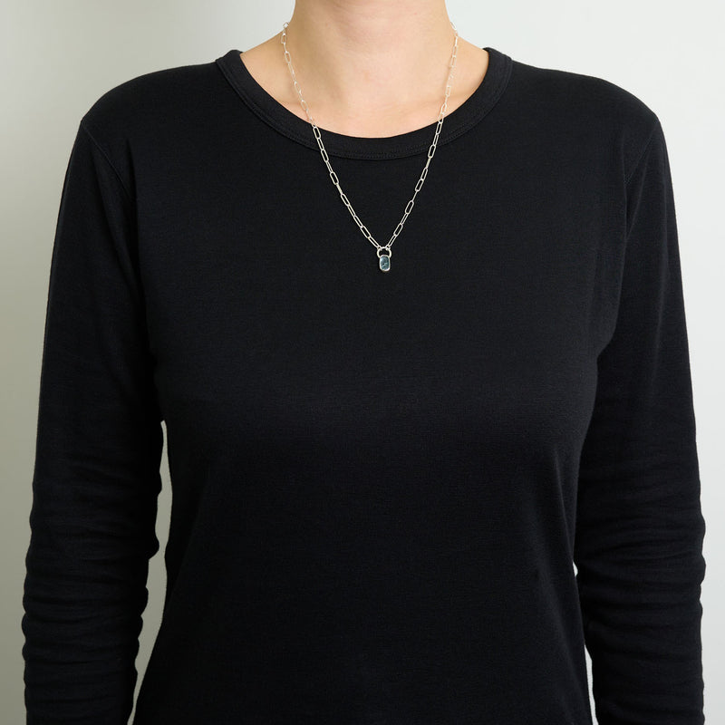 3月誕生石アクアマリンのシルバーネックレス