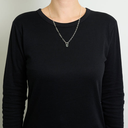 3月誕生石アクアマリンのシルバーネックレス