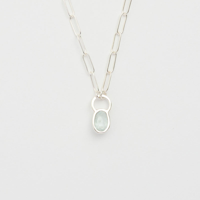 3月誕生石アクアマリンのシルバーネックレス