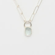 3月誕生石アクアマリンのシルバーネックレス
