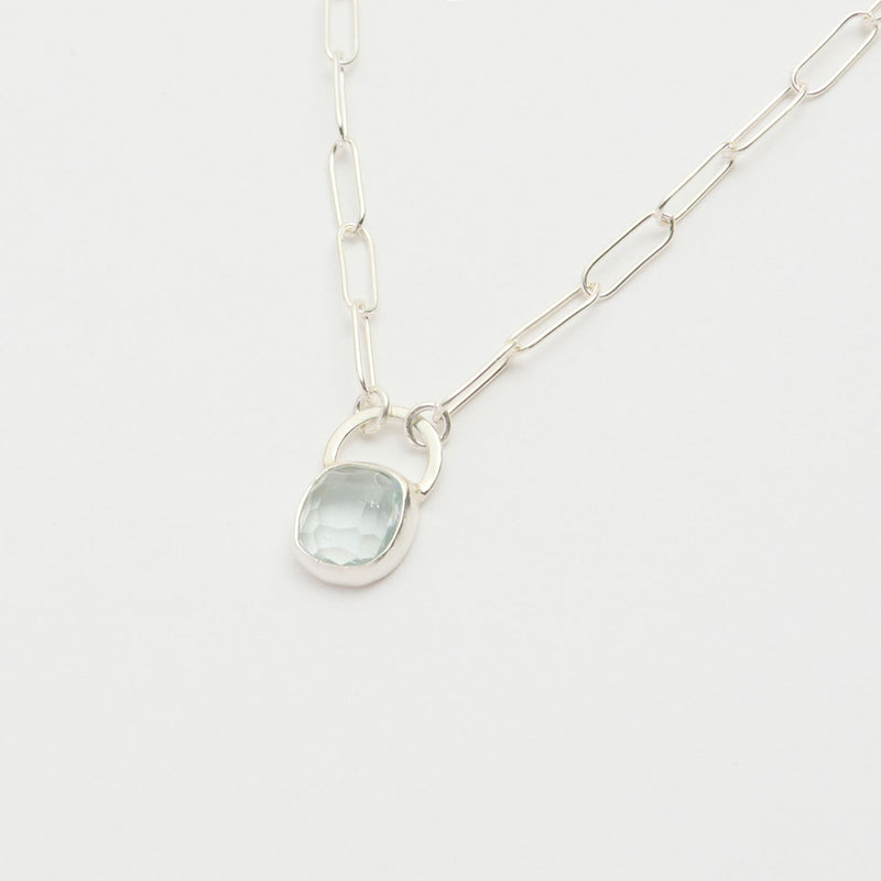 3月誕生石アクアマリンのシルバーネックレス