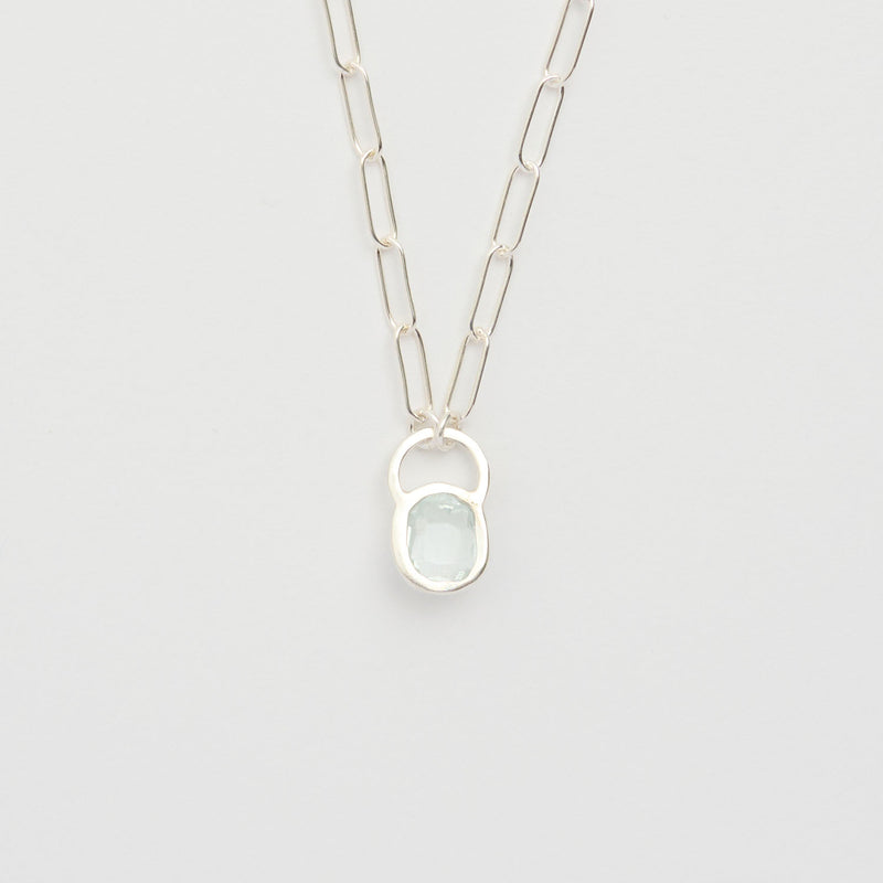 3月誕生石アクアマリンのシルバーネックレス