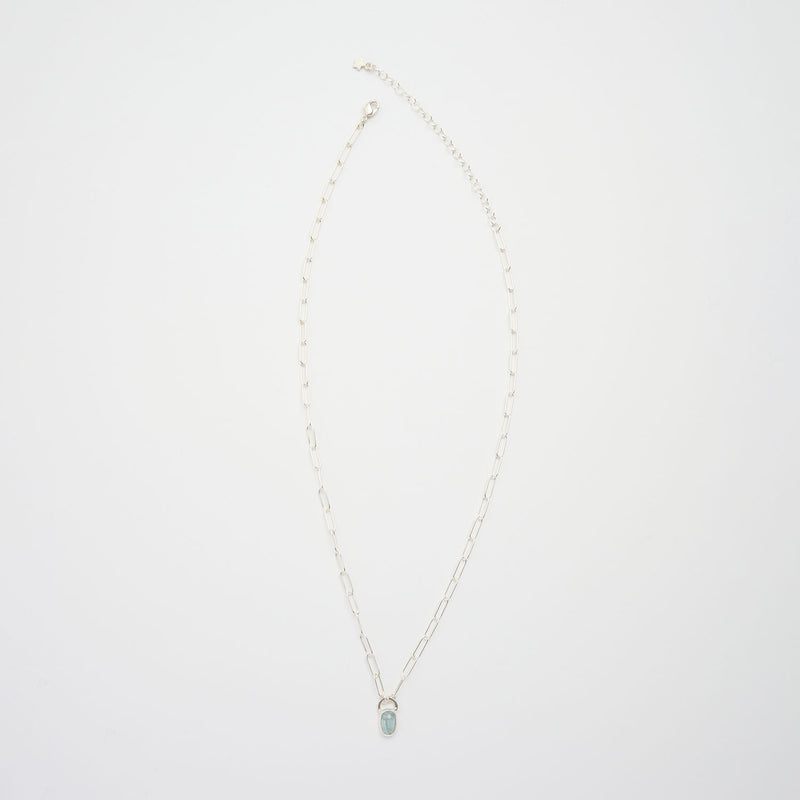 3月誕生石アクアマリンのシルバーネックレス