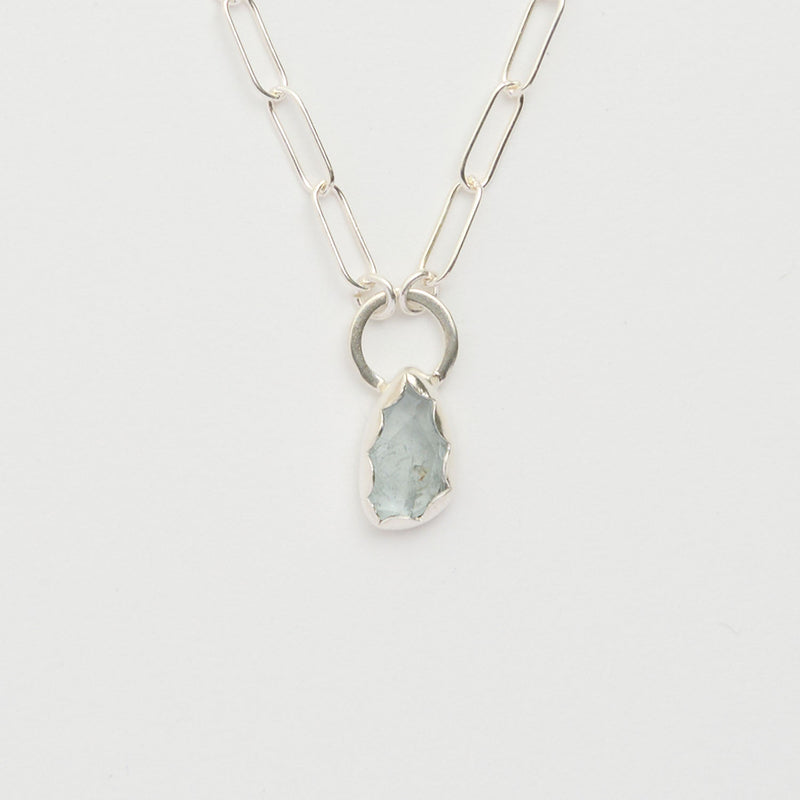 3月誕生石アクアマリンのシルバーネックレス