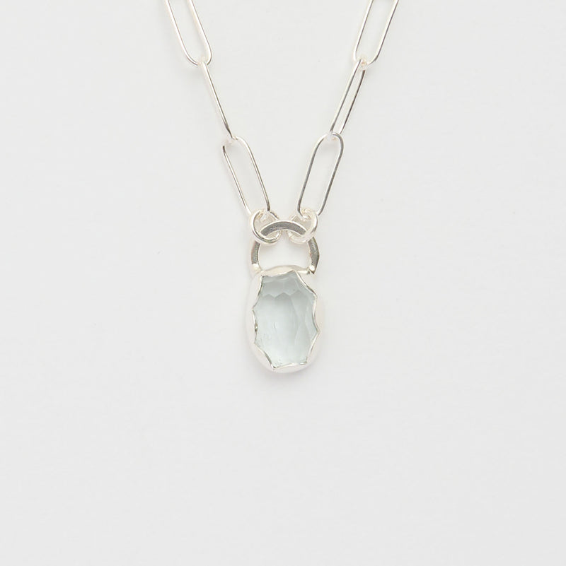 3月誕生石アクアマリンのシルバーネックレス