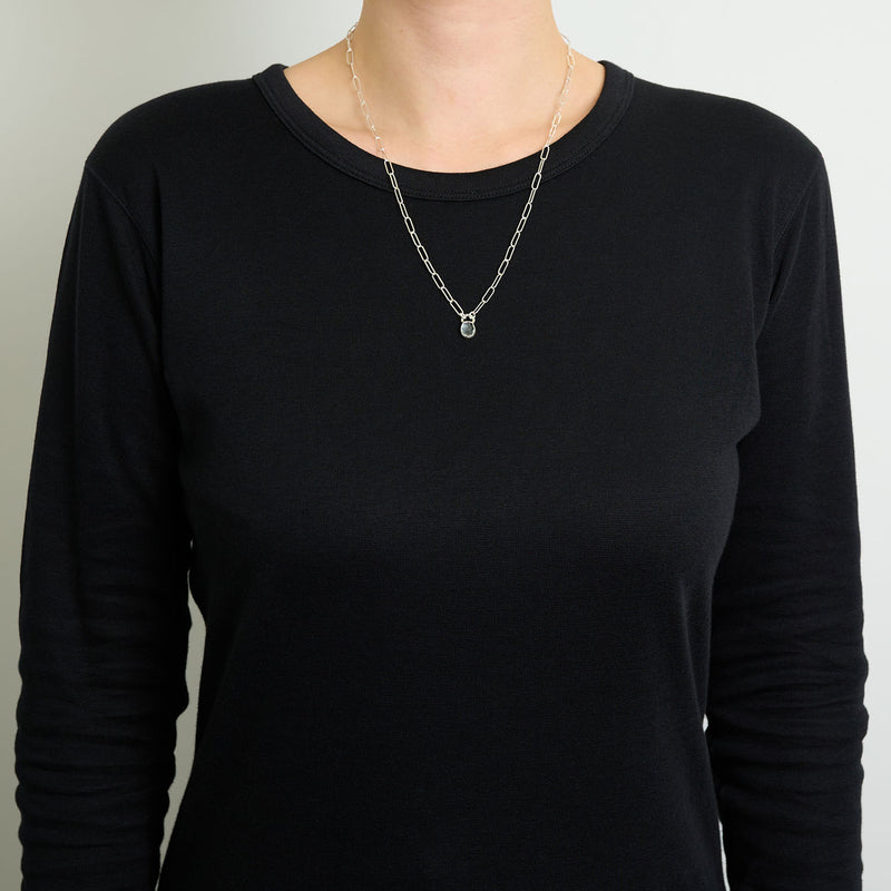 3月誕生石アクアマリンのシルバーネックレス