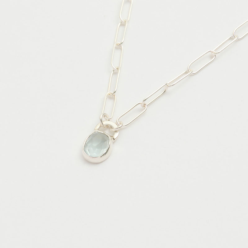 3月誕生石アクアマリンのシルバーネックレス