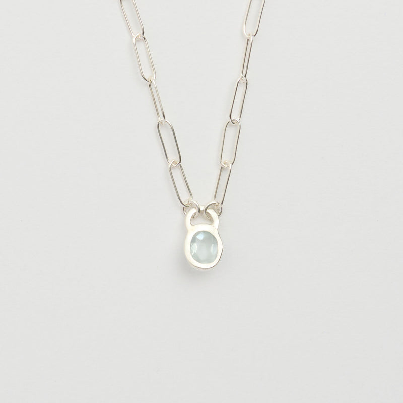 3月誕生石アクアマリンのシルバーネックレス