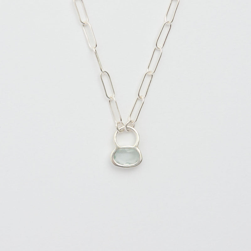 3月誕生石アクアマリンのシルバーネックレス