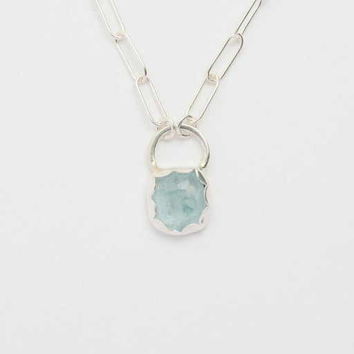 3月誕生石アクアマリンのシルバーネックレス