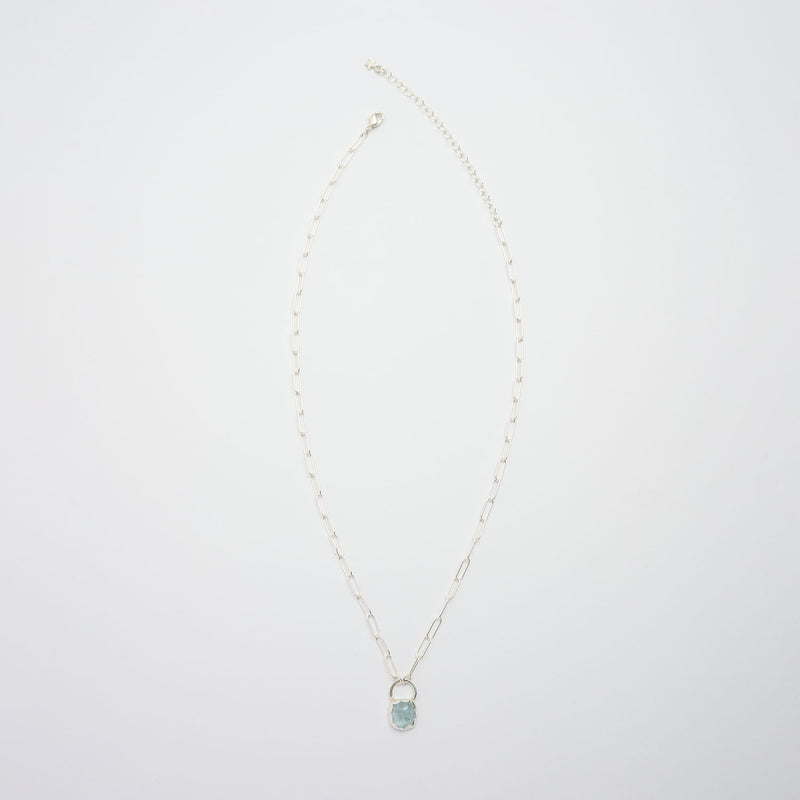 3月誕生石アクアマリンのシルバーネックレス