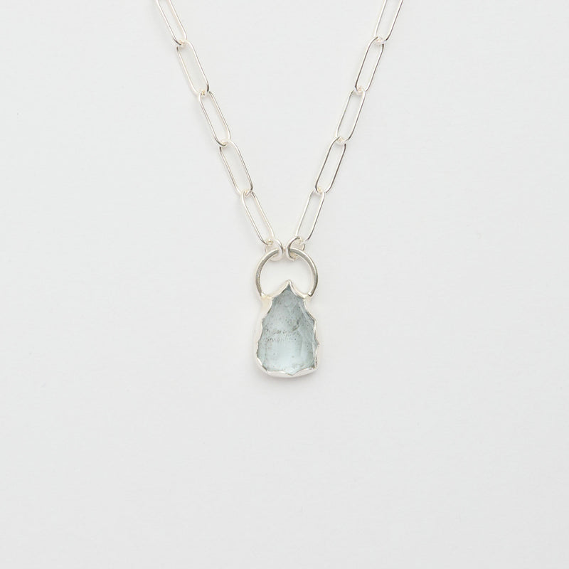 3月誕生石アクアマリンのシルバーネックレス