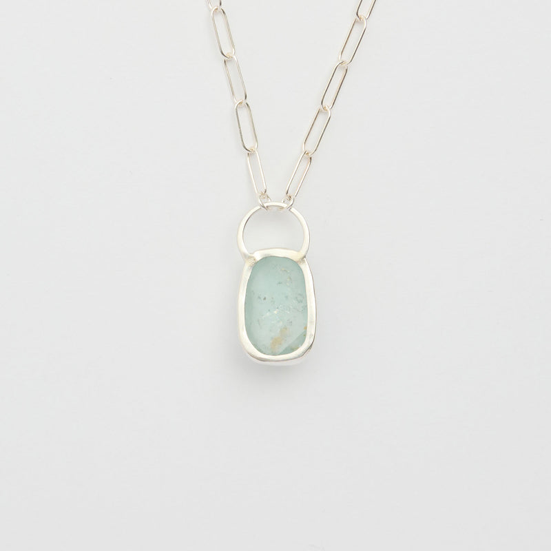 3月誕生石アクアマリンのシルバーネックレス