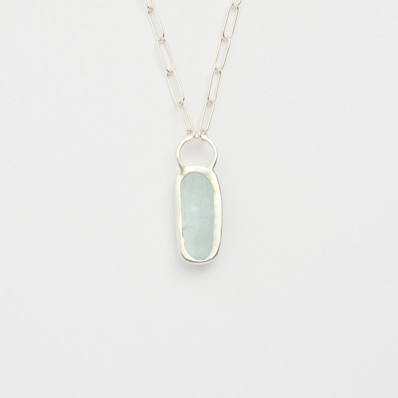 3月誕生石アクアマリンのシルバーネックレス